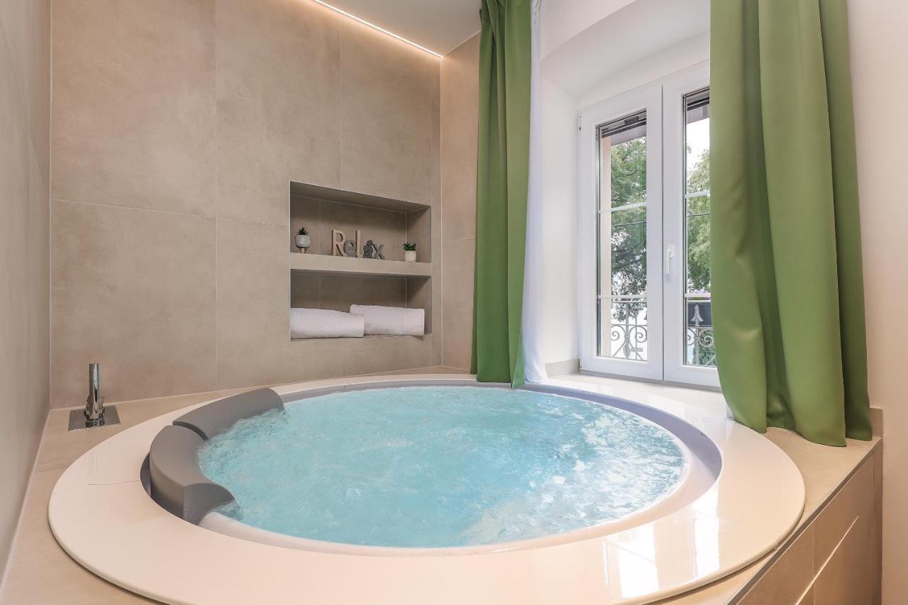 Ribica Luxury Rooms Rijeka Bagian luar foto