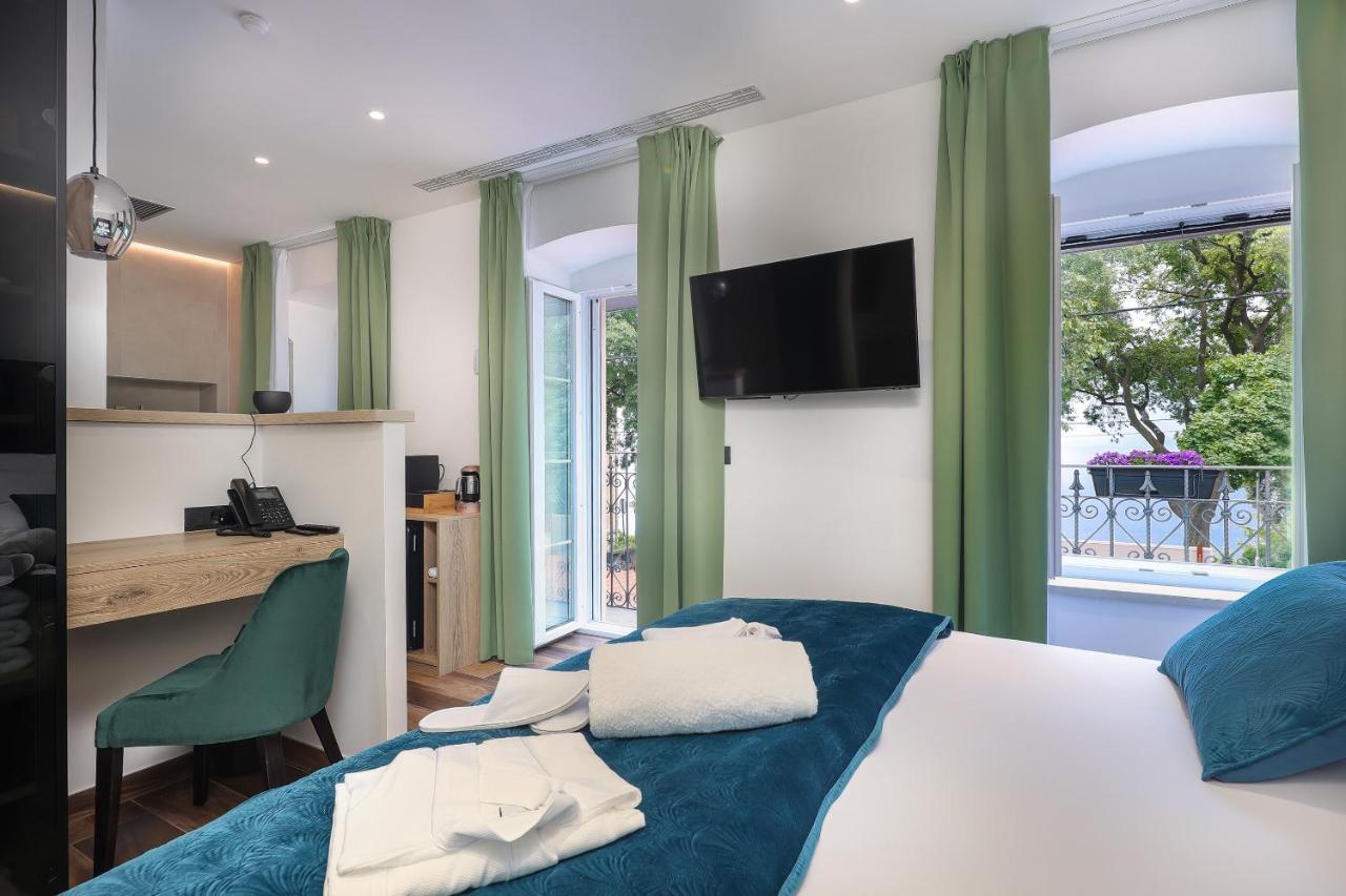 Ribica Luxury Rooms Rijeka Bagian luar foto