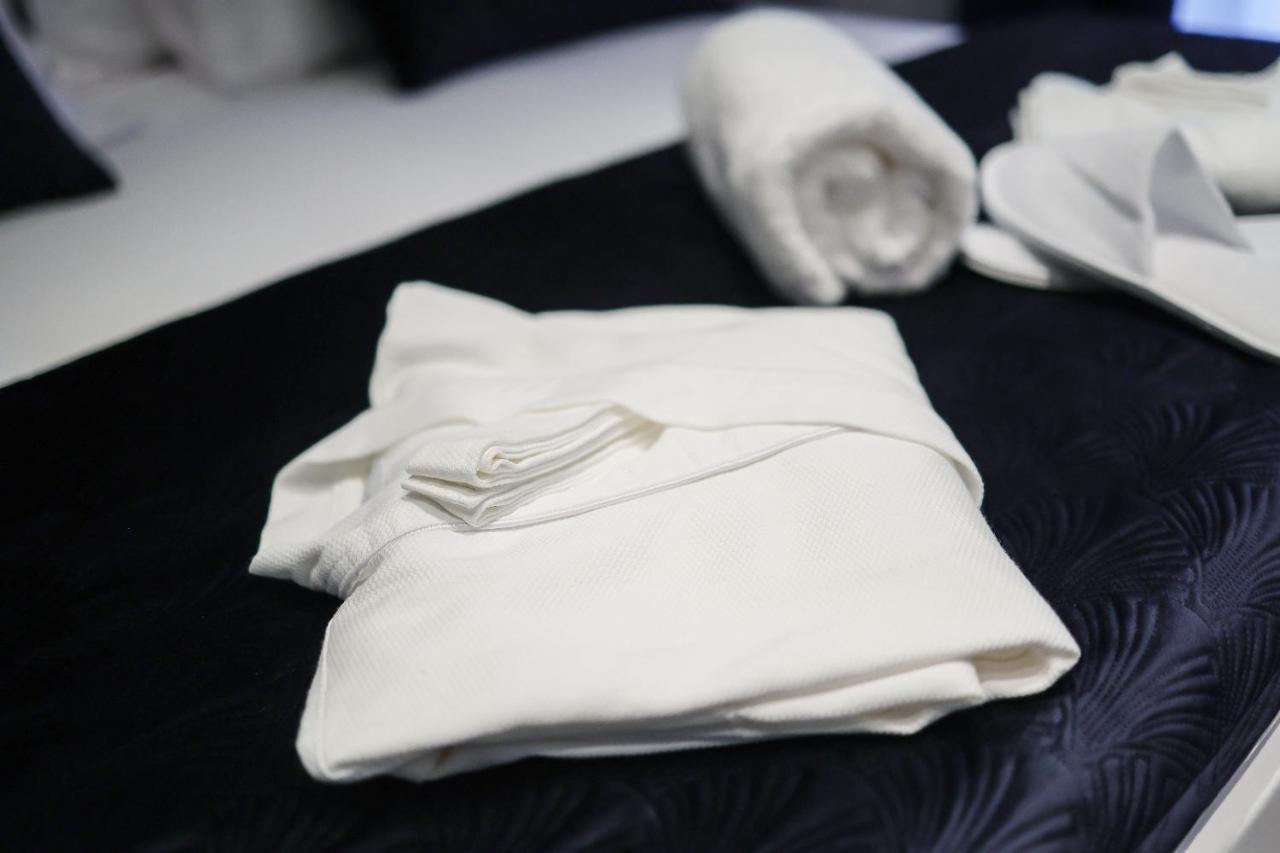 Ribica Luxury Rooms Rijeka Bagian luar foto