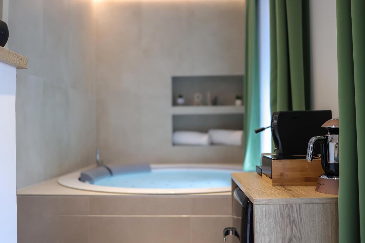 Ribica Luxury Rooms Rijeka Bagian luar foto