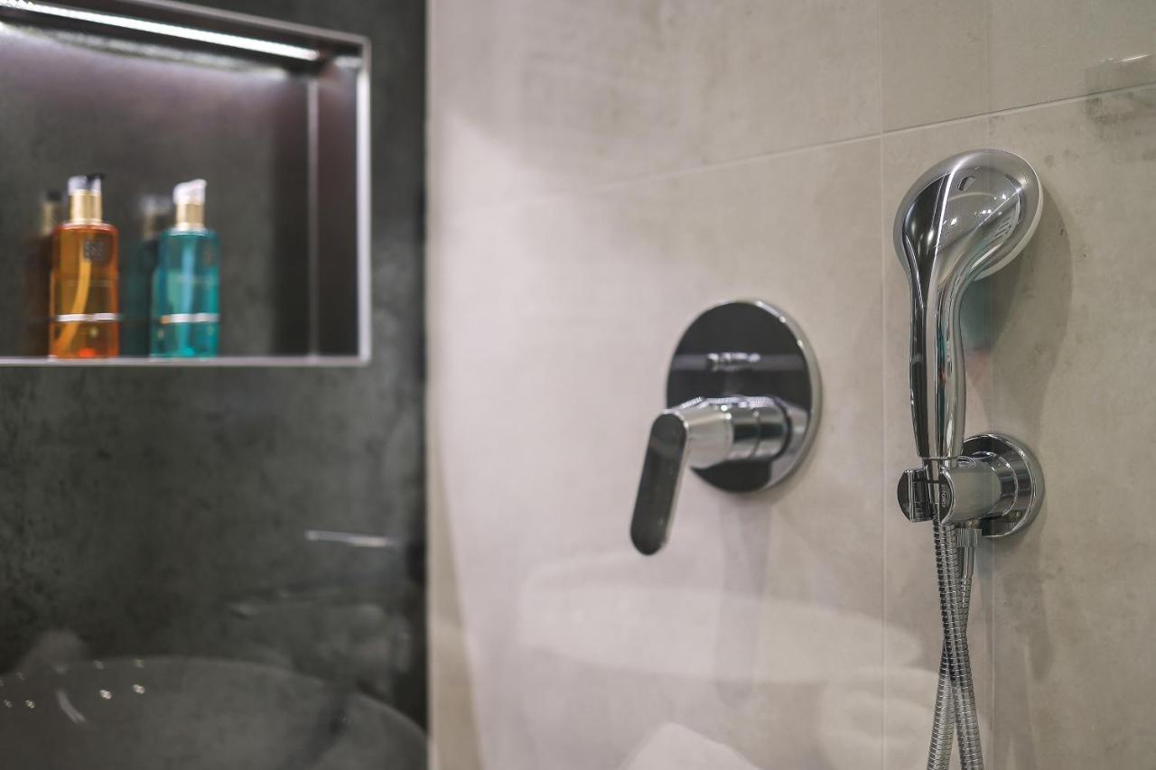 Ribica Luxury Rooms Rijeka Bagian luar foto