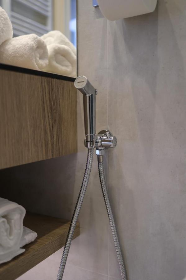 Ribica Luxury Rooms Rijeka Bagian luar foto